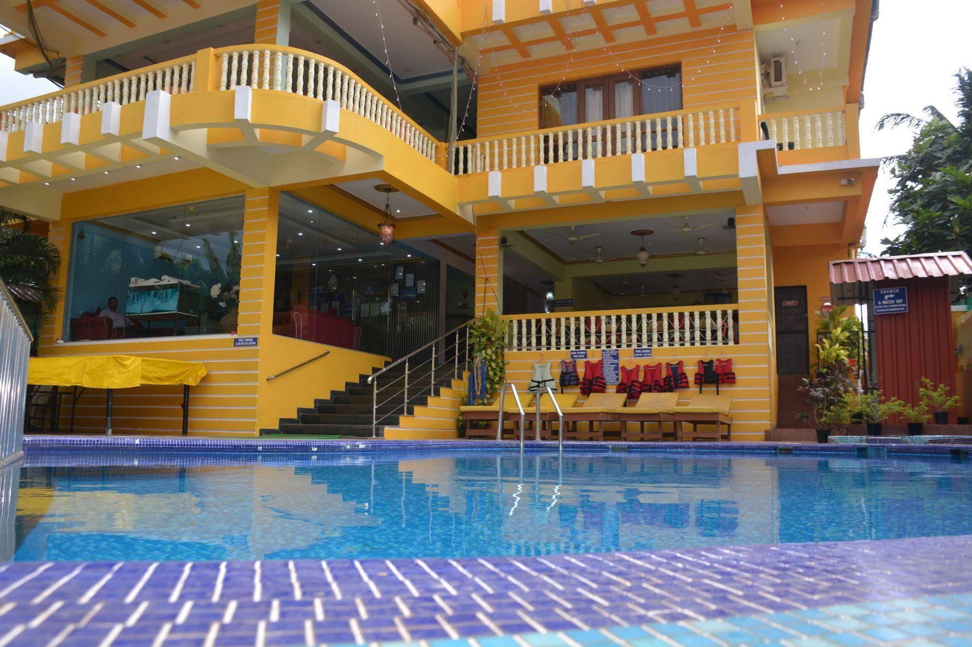 Rbr Suites 칼랑굿 외부 사진